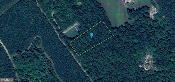 19801 POOR HOUSE RD, Jetersville, VA 23083