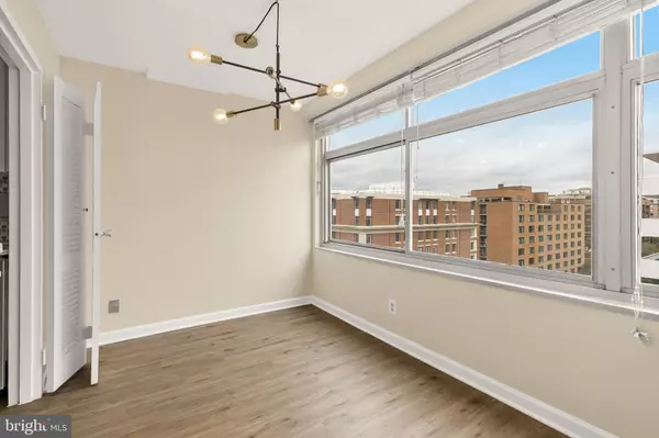 Washington, DC 20037,2401 H ST NW #904