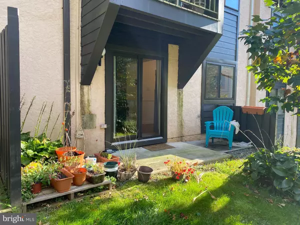 Chadds Ford, PA 19317,1413 PAINTERS XING #1413