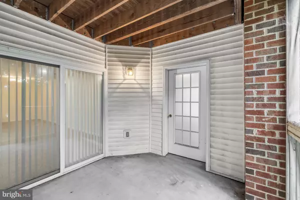 Greenbelt, MD 20770,6610 LAKE PARK DR #T1