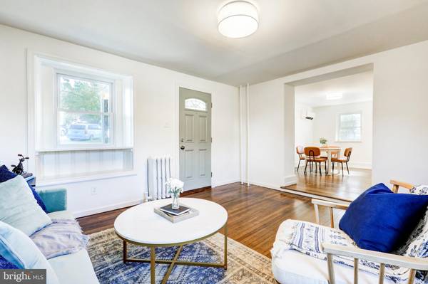 Conshohocken, PA 19428,461 W 11TH AVE