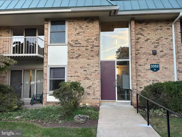 Silver Spring, MD 20906,3352 CHISWICK CT #57-3E