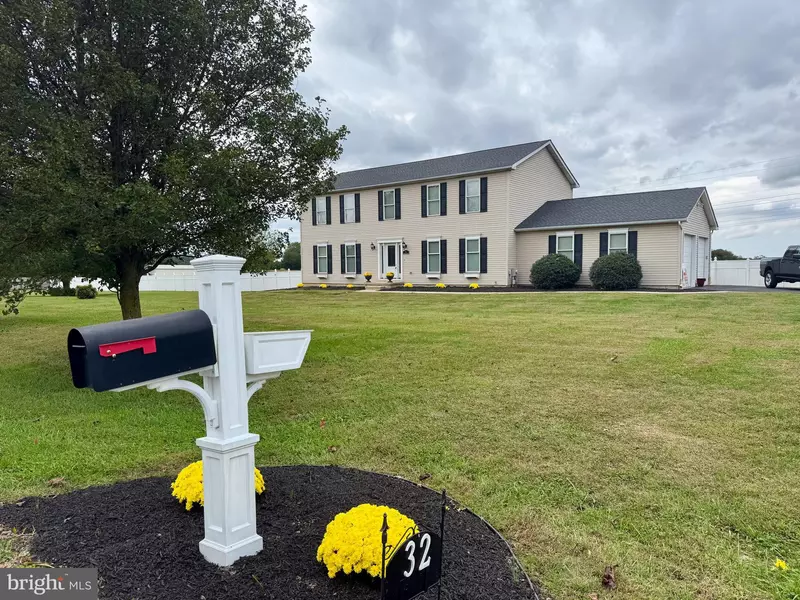 32 SOMERSET DR, Nottingham, PA 19363