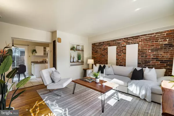 Philadelphia, PA 19146,1905 RODMAN ST