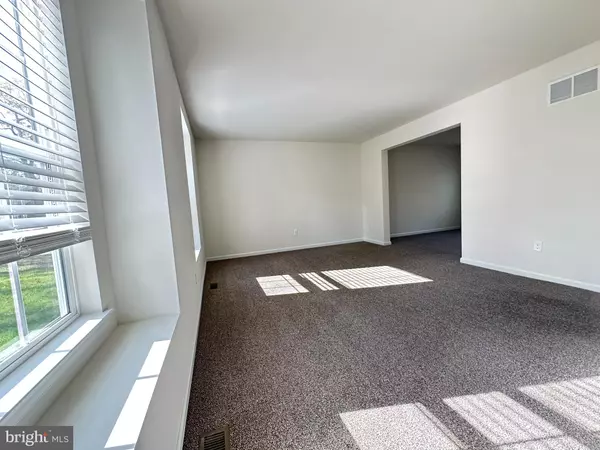 West Berlin, NJ 08091,377 MINCK AVE