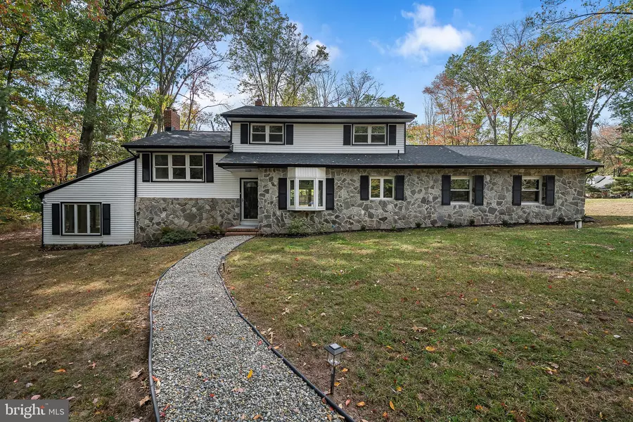 7 ALTA VISTA DR, Princeton, NJ 08540