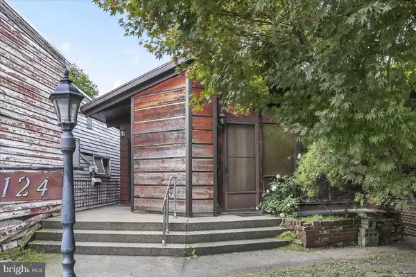 Minersville, PA 17954,124 S 3RD ST