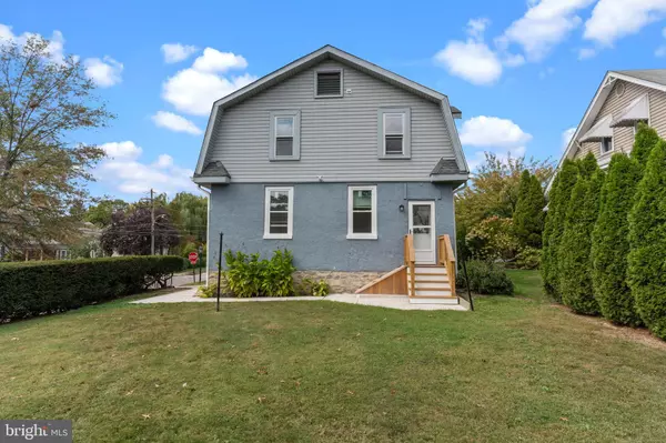 Glenside, PA 19038,449 ROSLYN AVE