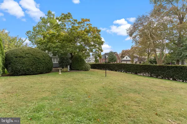 Glenside, PA 19038,449 ROSLYN AVE