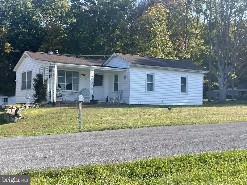 1453 REDMAN STORE RD, Luray, VA 22835