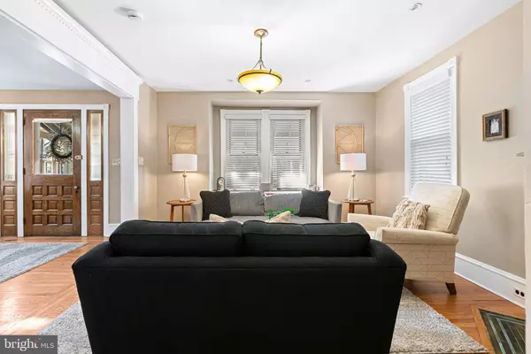 Haddonfield, NJ 08033,63 TRUMAN AVE