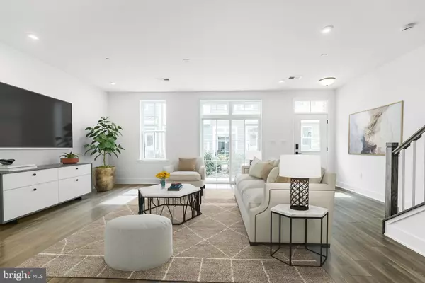 7104 DONATELLO DR, Princeton, NJ 08540