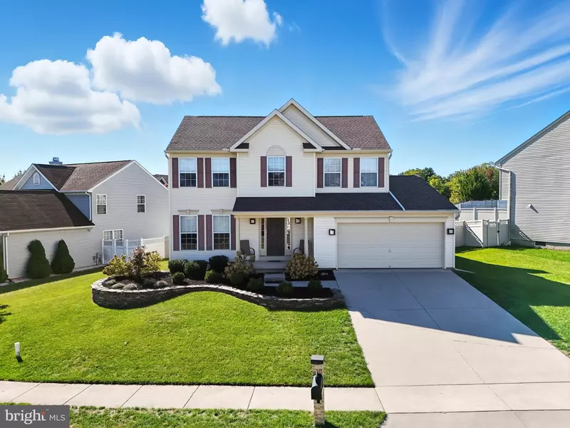 115 HUNTER CREEK DR, York, PA 17406