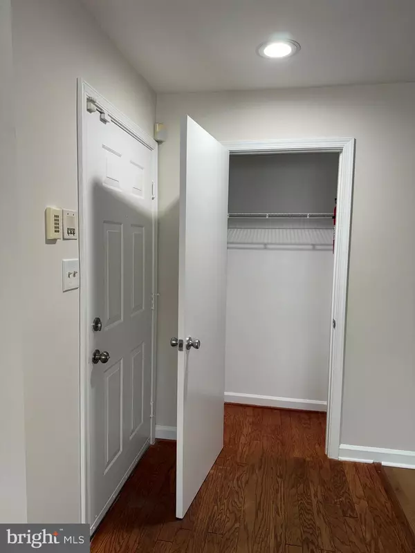 Silver Spring, MD 20904,3321 SIR THOMAS DR