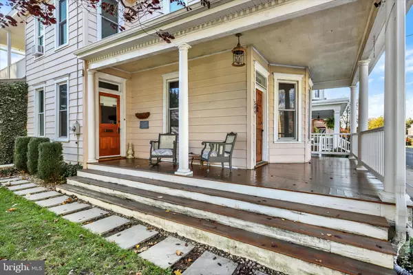 Chambersburg, PA 17201,544 KING STREET E