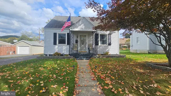 Hellertown, PA 18055,457 MAPLE RD