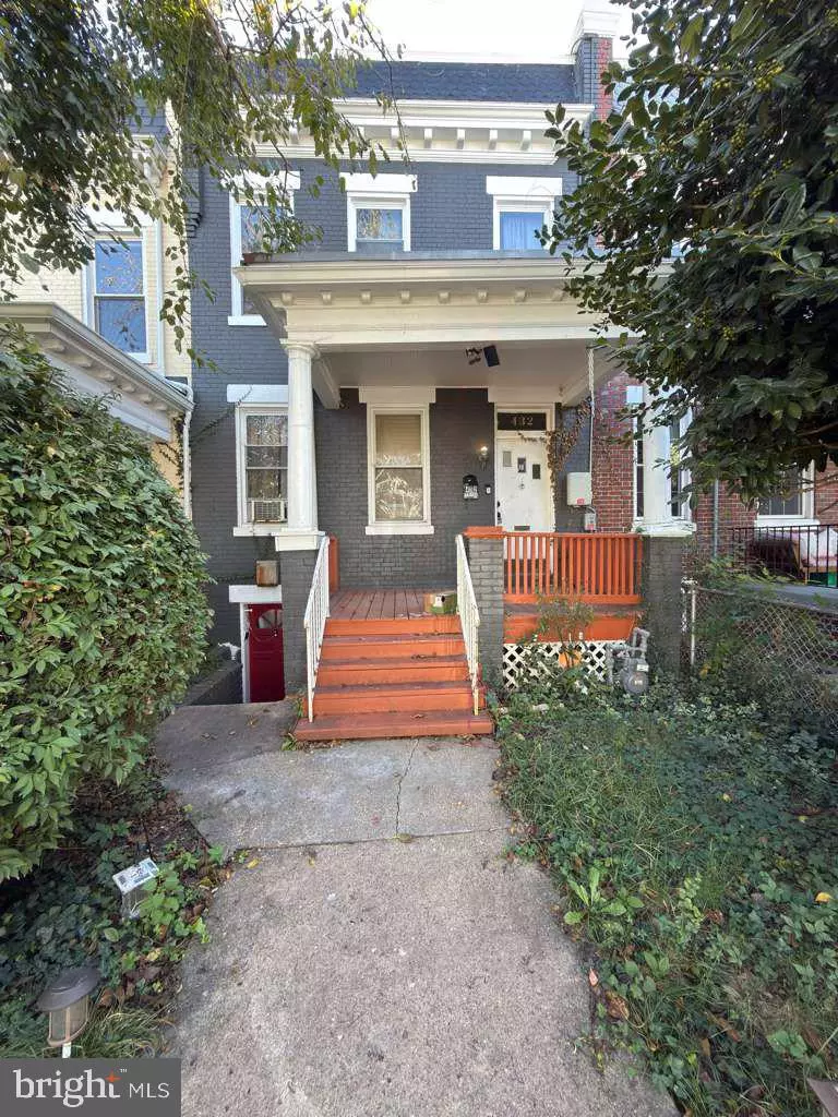 Washington, DC 20010,432 NEWTON PL NW