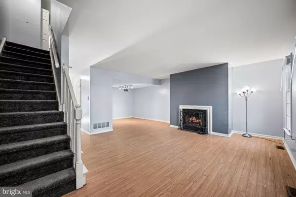 Philadelphia, PA 19144,5400 WISSAHICKON AVE #8