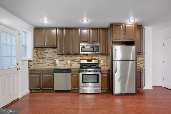 Washington, DC 20032,458 OAKWOOD ST SE