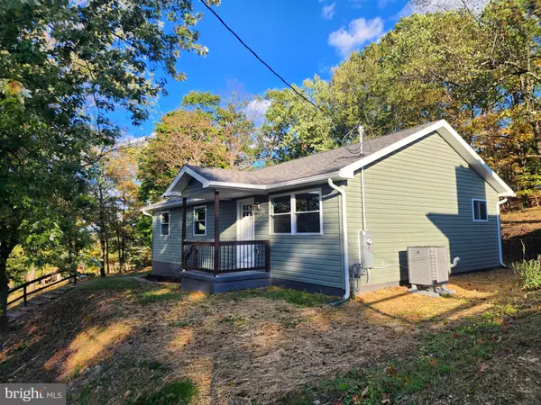 1016 BROWN AVE, Cumberland, MD 21502