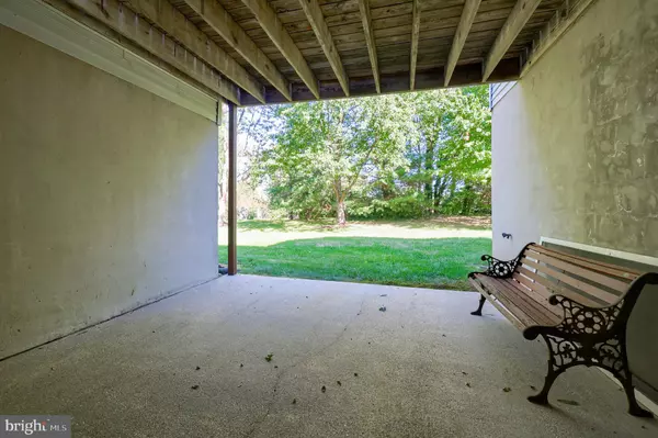 York, PA 17403,363 TRI HILL RD