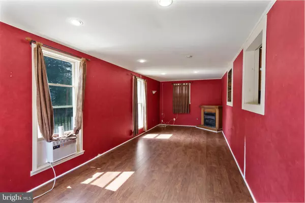 Middletown, VA 22645,7752 PLEASANT VIEW