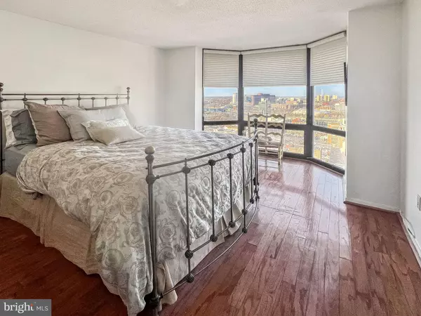 Philadelphia, PA 19103,2018 WALNUT ST #29K