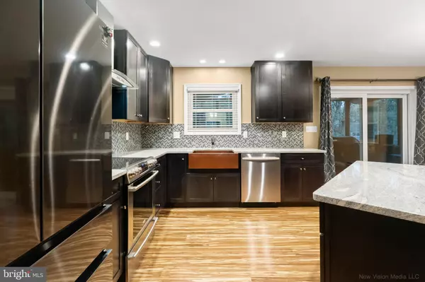 East Stroudsburg, PA 18301,1212 BRENTWOOD DR