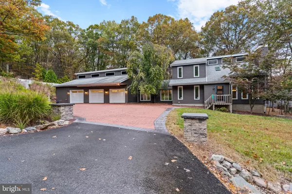 East Stroudsburg, PA 18301,1212 BRENTWOOD DR