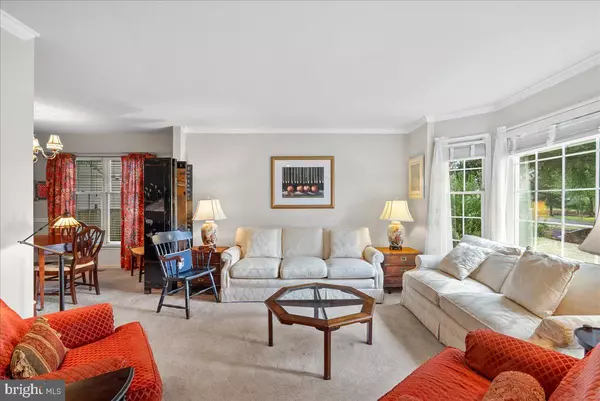 Fairfax, VA 22030,3920 OAK ST