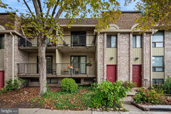 Wallingford, PA 19086,340-A SAYBROOK LN