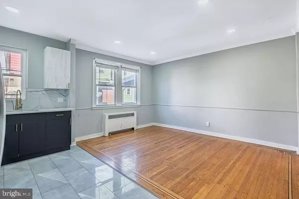 Philadelphia, PA 19120,127 FERN ST