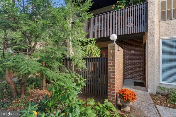 Doylestown, PA 18901,2-3 ASPEN WAY