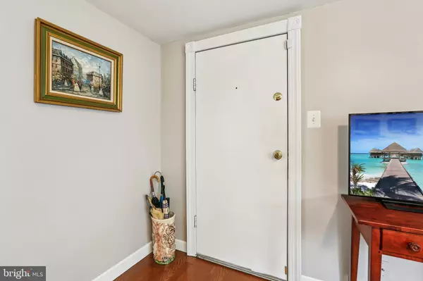 Reisterstown, MD 21136,19 BOND AVE