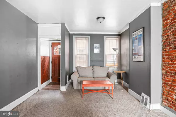 Philadelphia, PA 19130,2444 PEROT ST