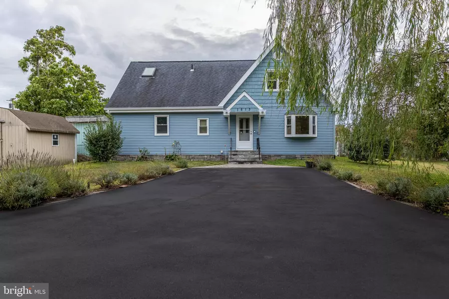 1613 BEACON ST, Toms River, NJ 08757