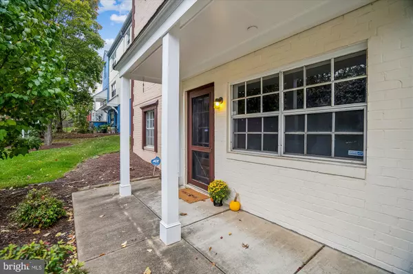 Beltsville, MD 20705,4421 ROMLON ST #1