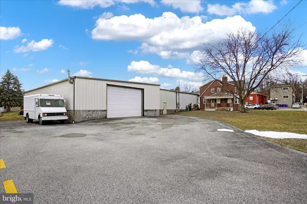 York, PA 17404,20 E ELEVENTH AVE #UNIT B