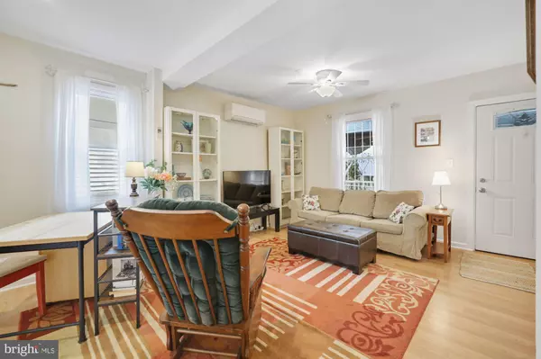 Brentwood, MD 20722,3808 40TH AVE