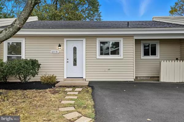 Centreville, VA 20120,6018 REGENTS PARK RD