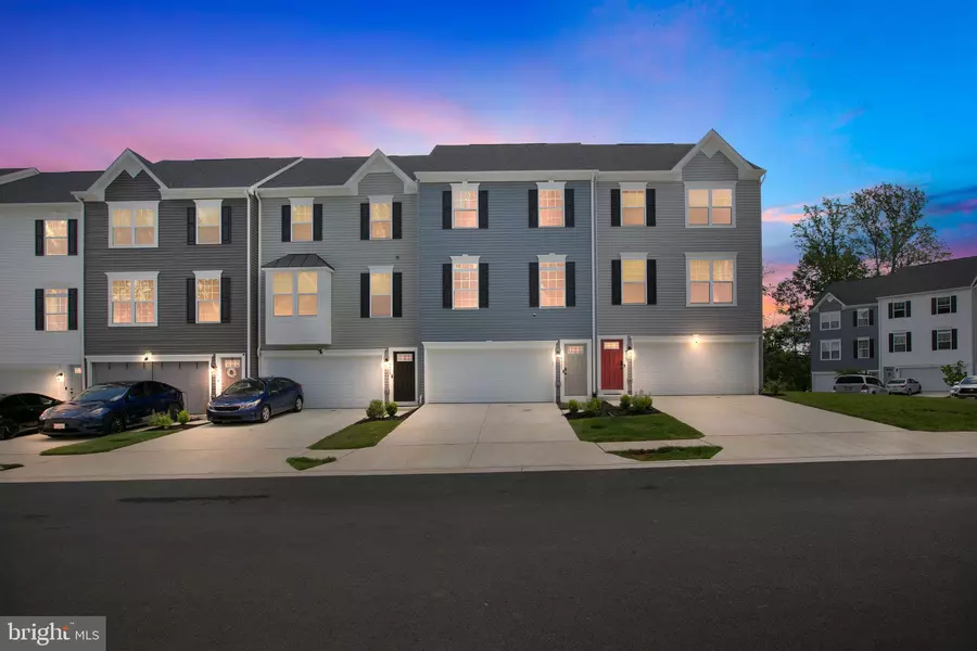 4527 DALE CREEK WAY, Woodbridge, VA 22193