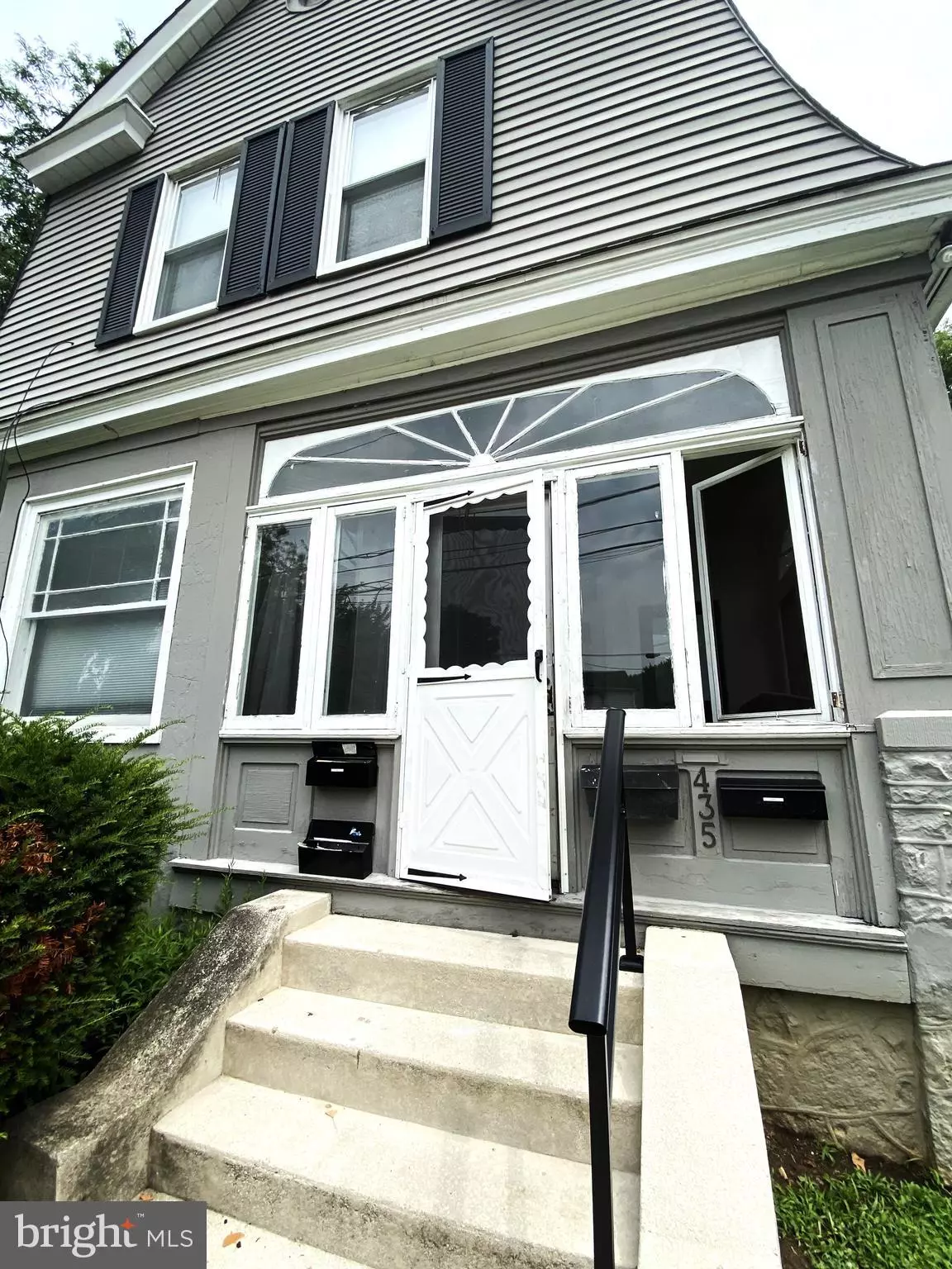 Phoenixville, PA 19460,435 NUTT RD #APT.3 (REAR)