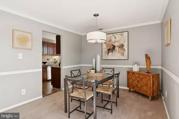 Temple Hills, MD 20748,3341 HUNTLEY SQUARE DR #A-1