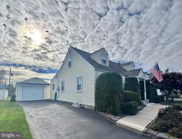 502 PRESTON LN, Hatboro, PA 19040