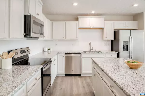 Keswick, VA 22947,5146 LAZY BRANCH LN