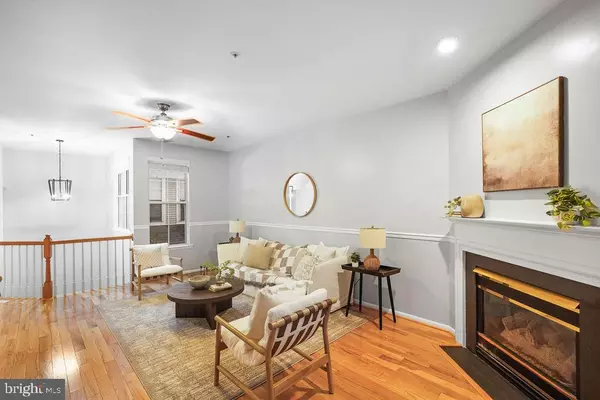 Montgomery Village, MD 20886,10204 CRESTED IRIS DR