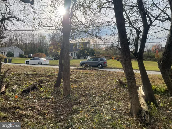 Phoenixville, PA 19460,17 CROMBY RD