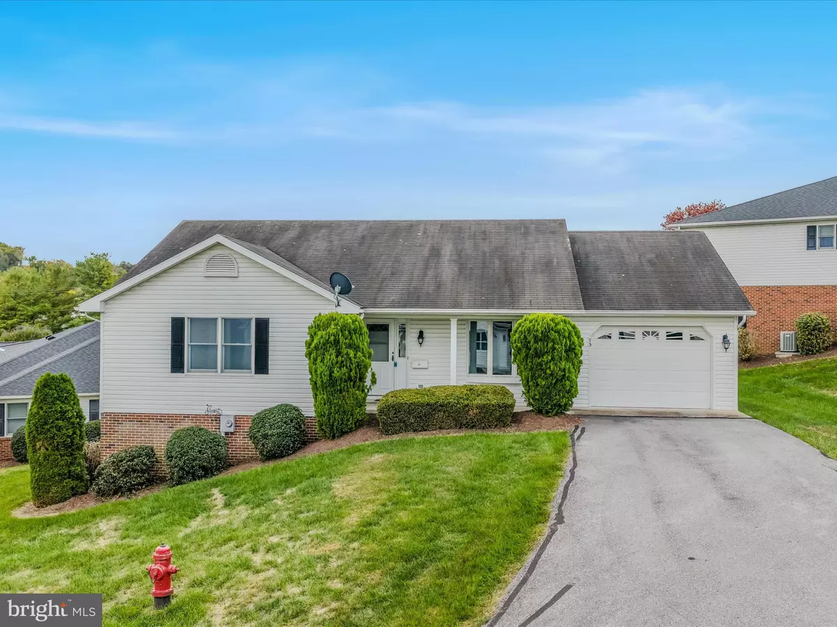 Berkeley Springs, WV 25411,73 GARDEN DR