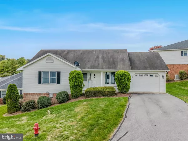 73 GARDEN DR, Berkeley Springs, WV 25411