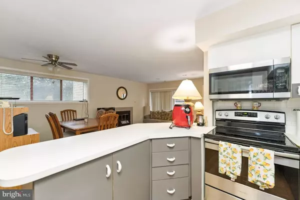Owings Mills, MD 21117,8018 VALLEY MANOR RD #1A